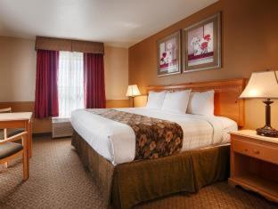 Best Western Woodburn Inn Room photo