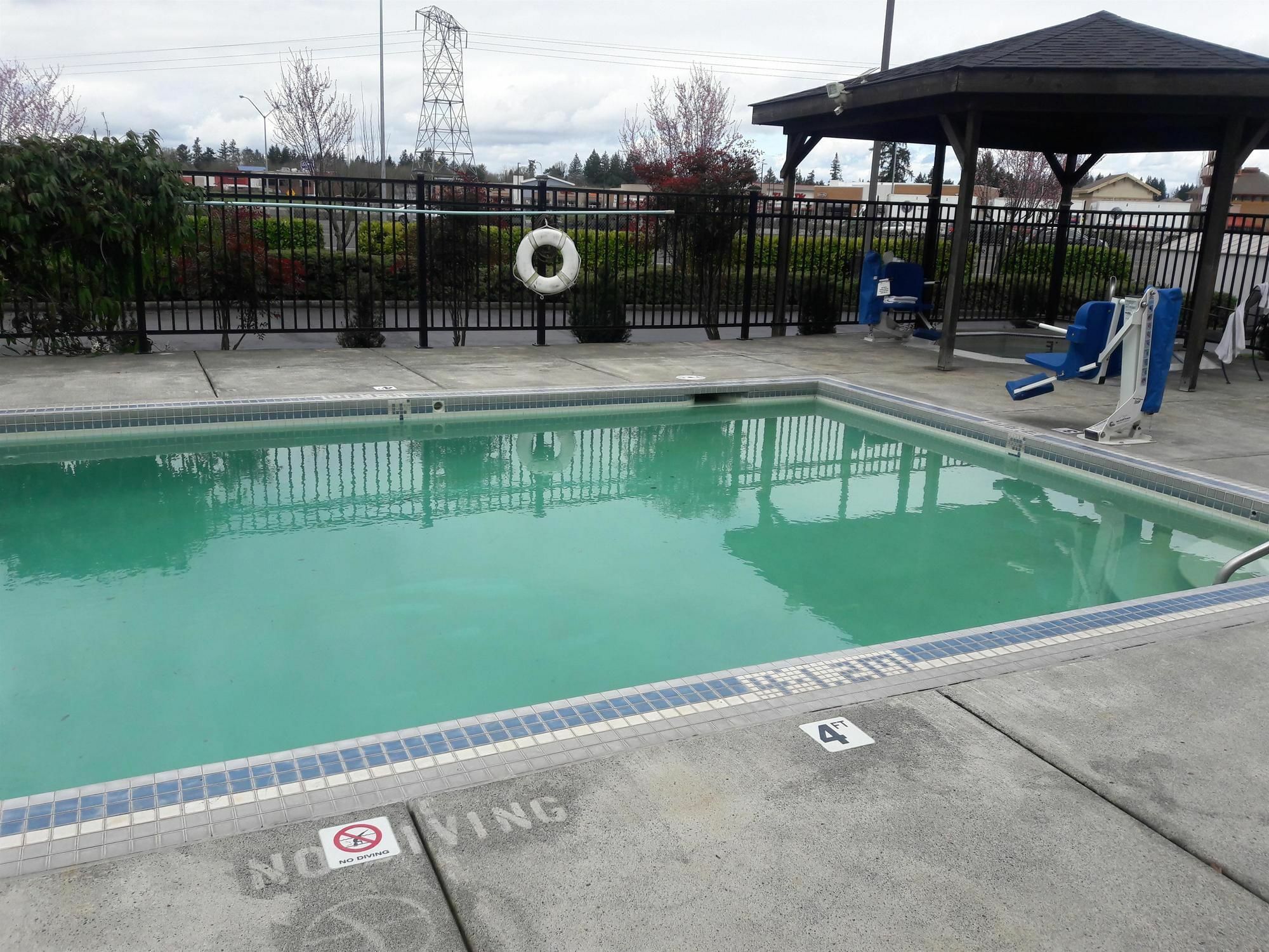 Best Western Woodburn Inn Exterior photo